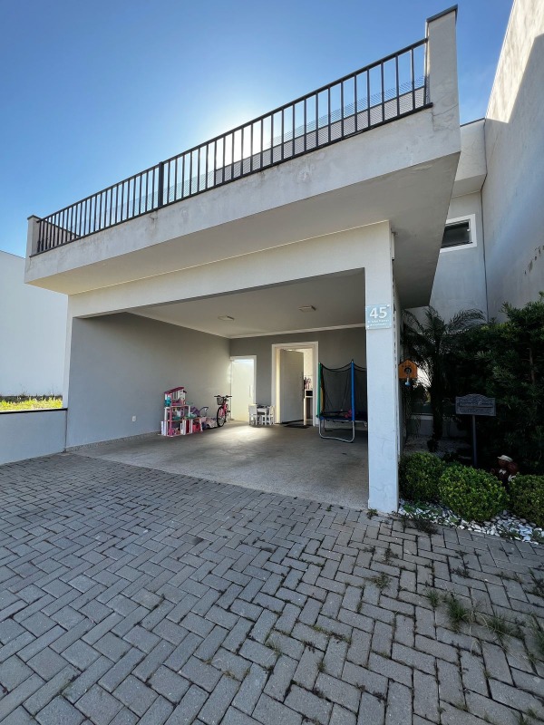 Casa em Condominio à venda no Vila Progresso: 