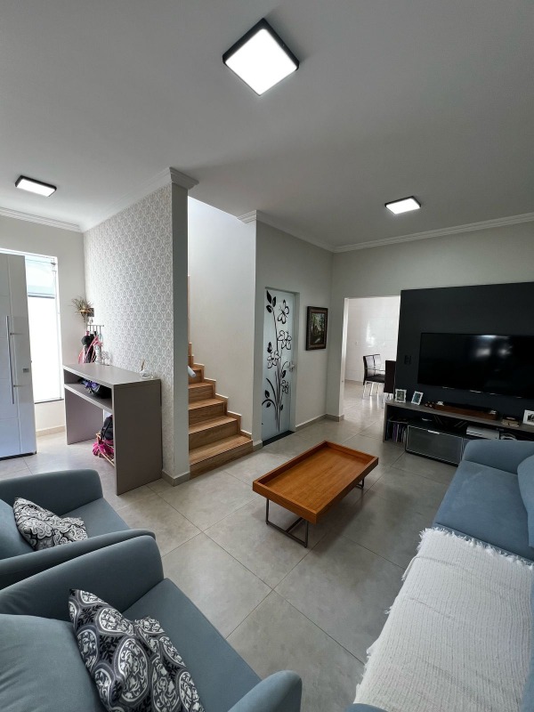 Casa em Condominio à venda no Vila Progresso: 