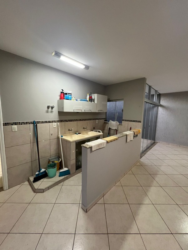 Casa à venda no Centro: 