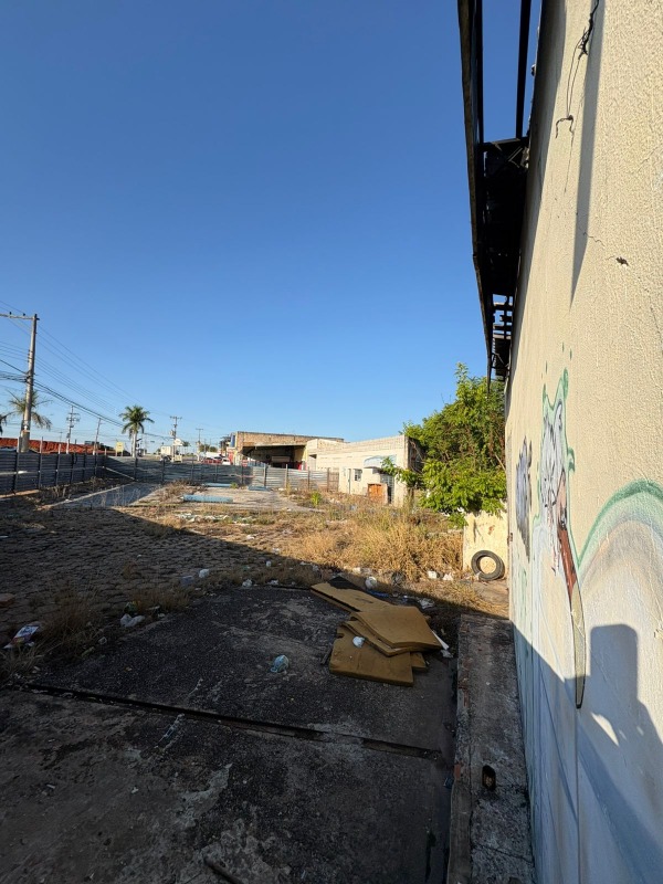 Lote à venda no Vila Leonor: 