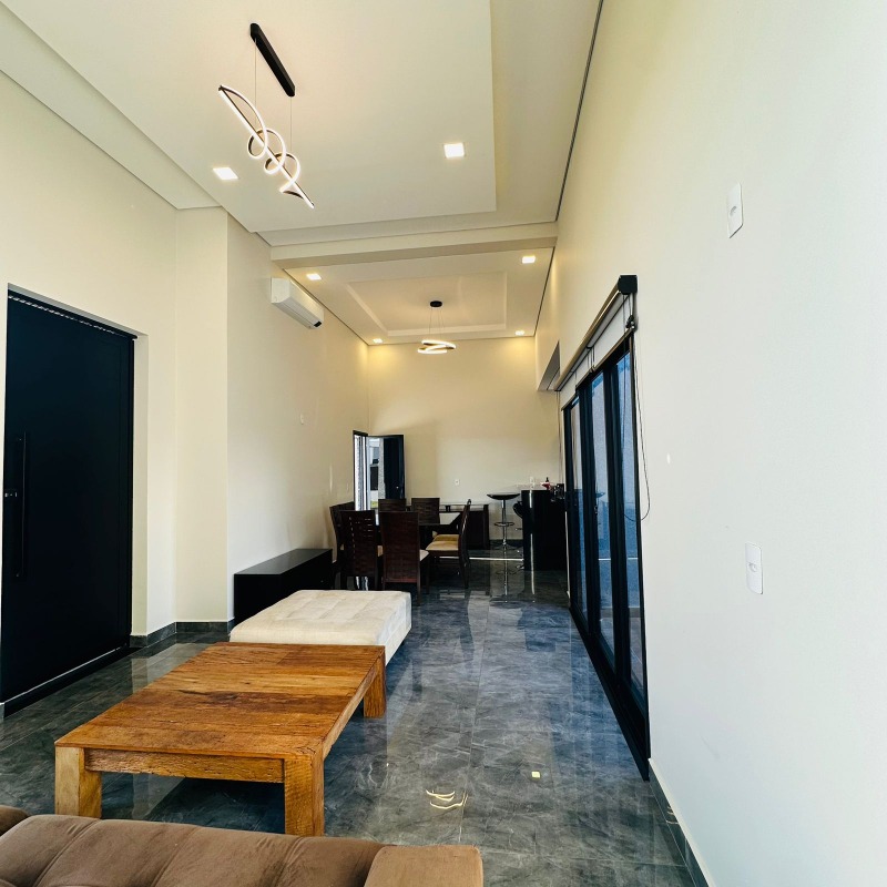 Casa em Condominio à venda no Portal dos Pinheiros II: 