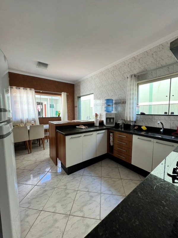 Casa à venda no Jardim Fogaça: 