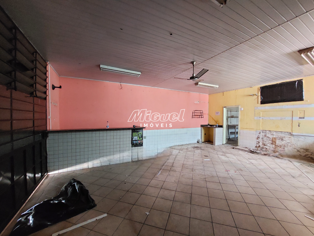 Salão Comercial, para aluguel, Centro - - Piracicaba/SP: 