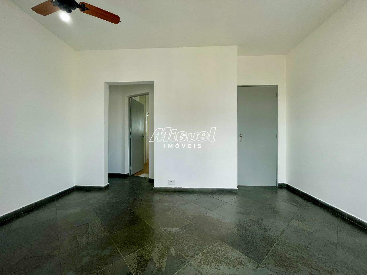 Apartamento à venda no Jardim Caxambu: