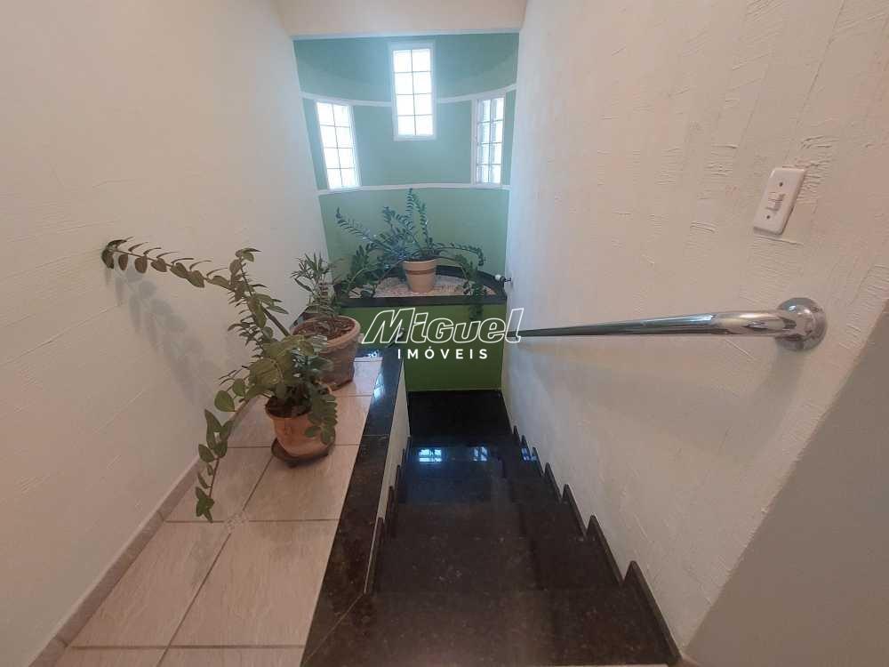 Casa para aluguel no Tupi: 