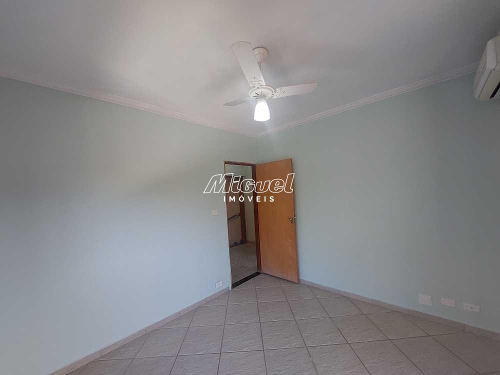 Casa para aluguel no Tupi: 