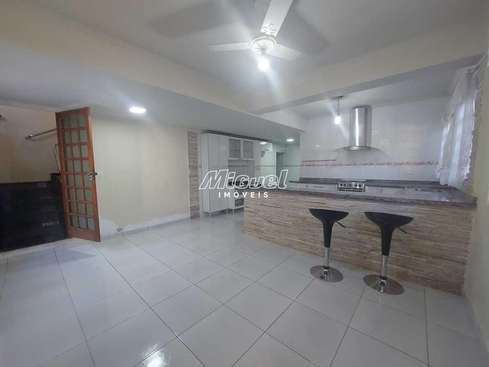 Casa para aluguel no Tupi: 