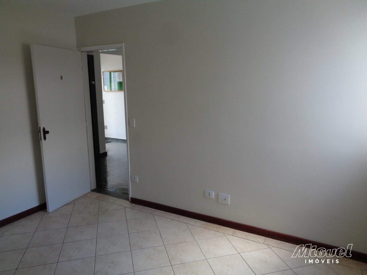 Apartamento à venda no Nova América: 