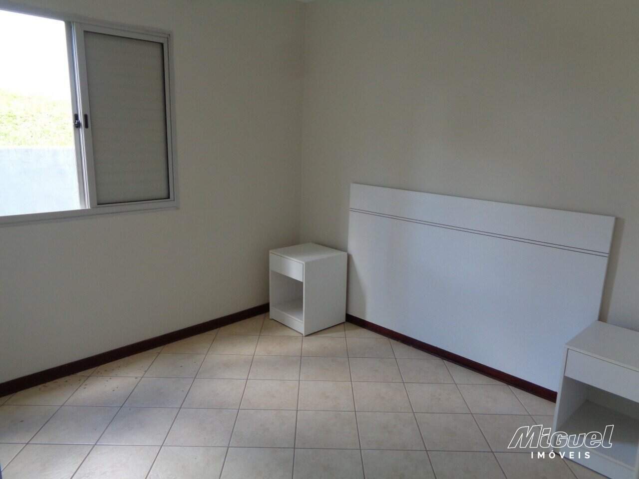 Apartamento à venda no Nova América: 