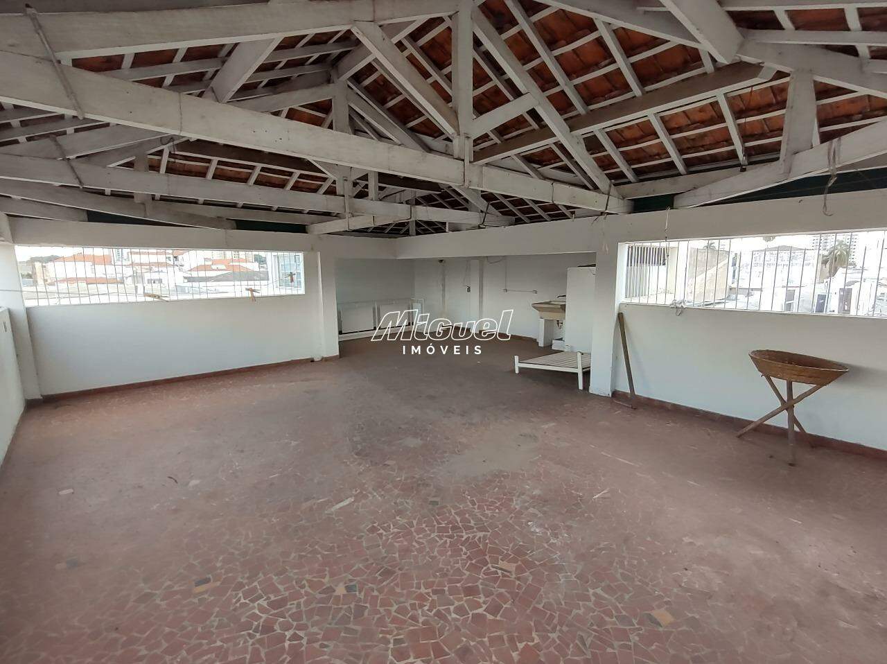 Ponto Comercial, para aluguel, Centro - 3 quartos - Piracicaba/SP: 