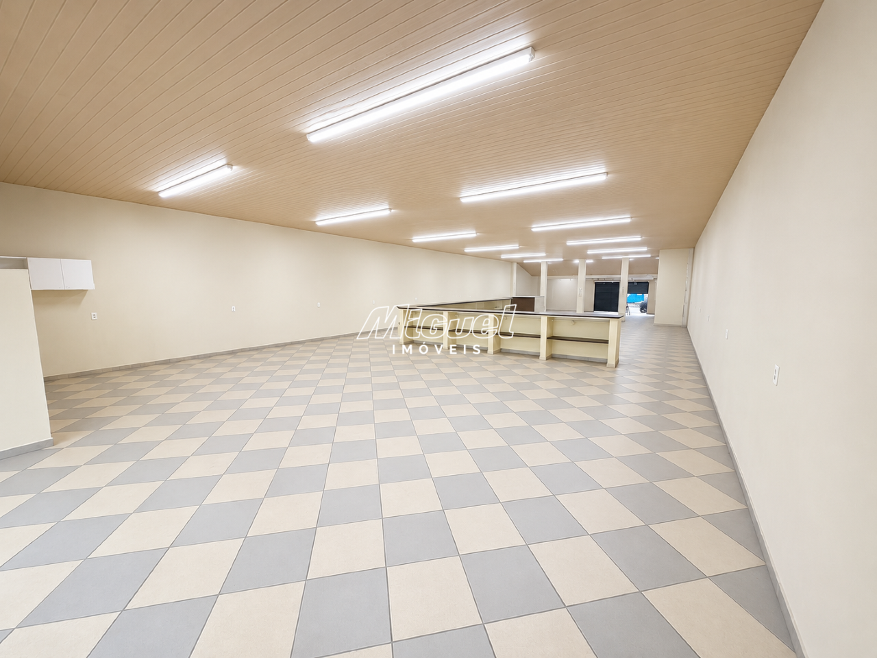 Salão Comercial, para aluguel, Vila Sonia - - Piracicaba/SP: