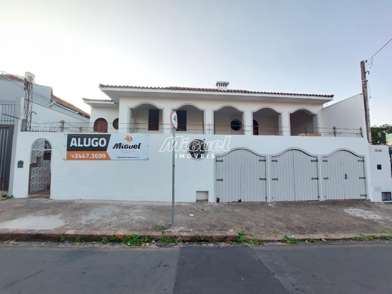 Casa Comercial, para aluguel, Centro - 4 quartos - Piracicaba/SP: 
