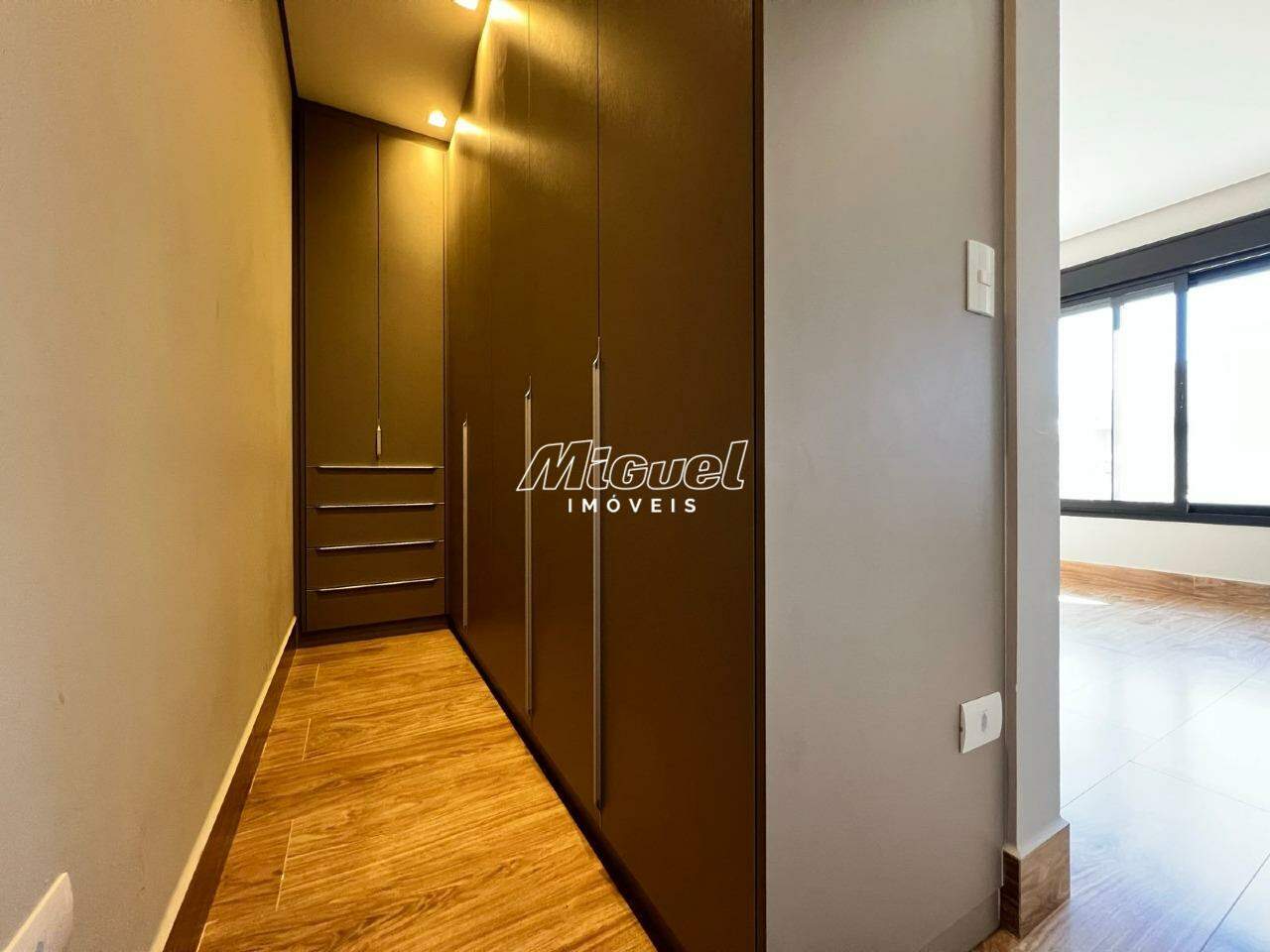 Casa em Condomínio, para aluguel, Santa Rosa - Piracicaba 4 quartos Residencial Villa D’Aquila: