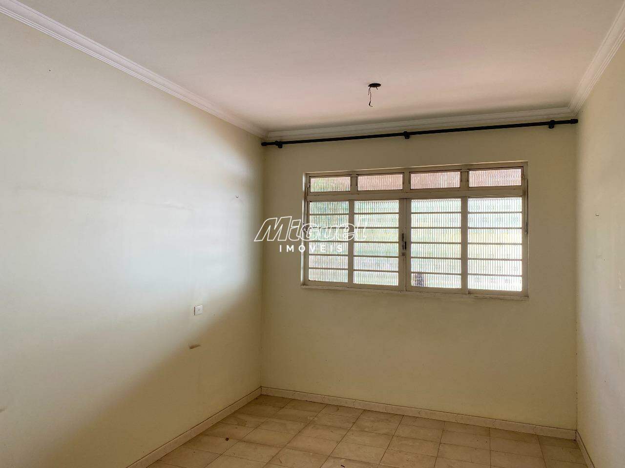 Casa Comercial, à venda, Centro - 3 quartos - Piracicaba/SP: