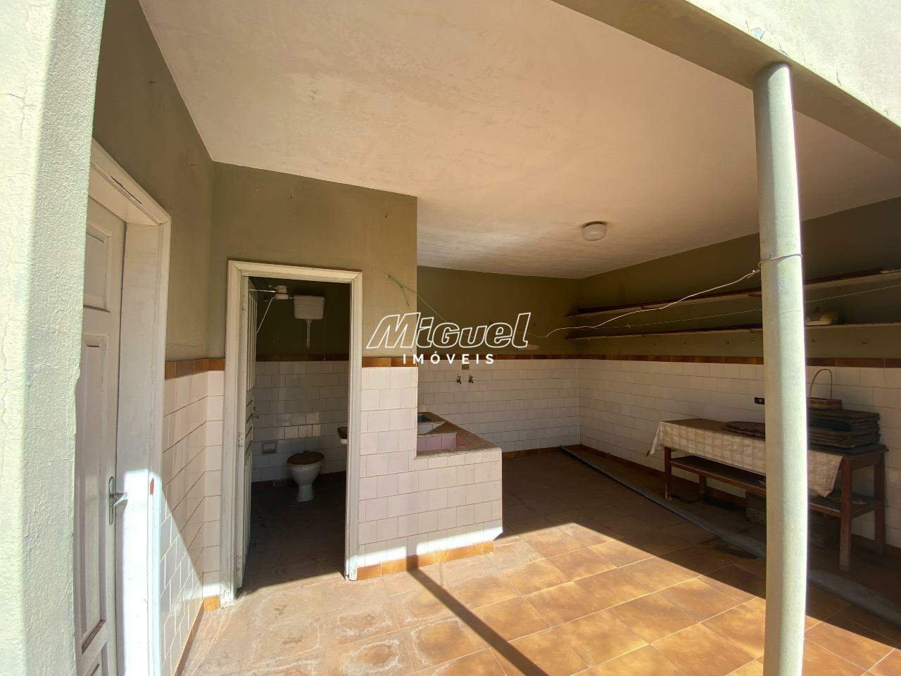 Casa Comercial, à venda, Centro - 3 quartos - Piracicaba/SP: