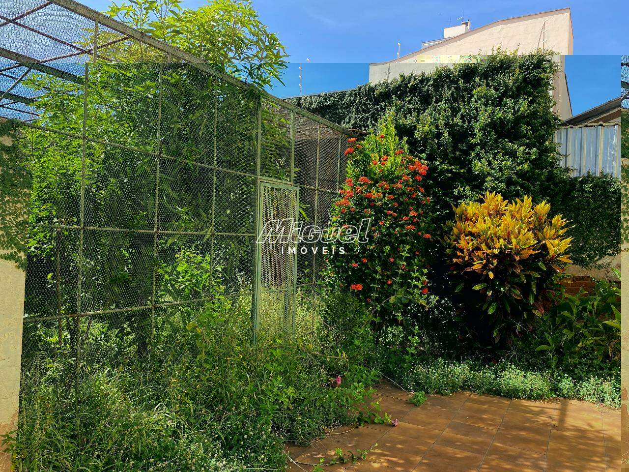 Casa Comercial, à venda, Centro - 3 quartos - Piracicaba/SP: