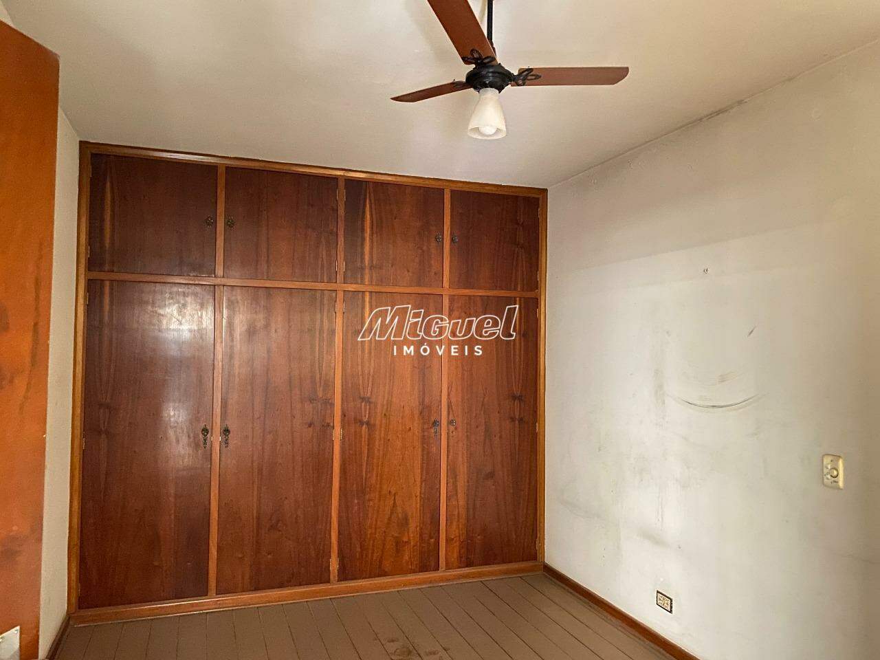 Casa Comercial, à venda, Centro - 3 quartos - Piracicaba/SP: