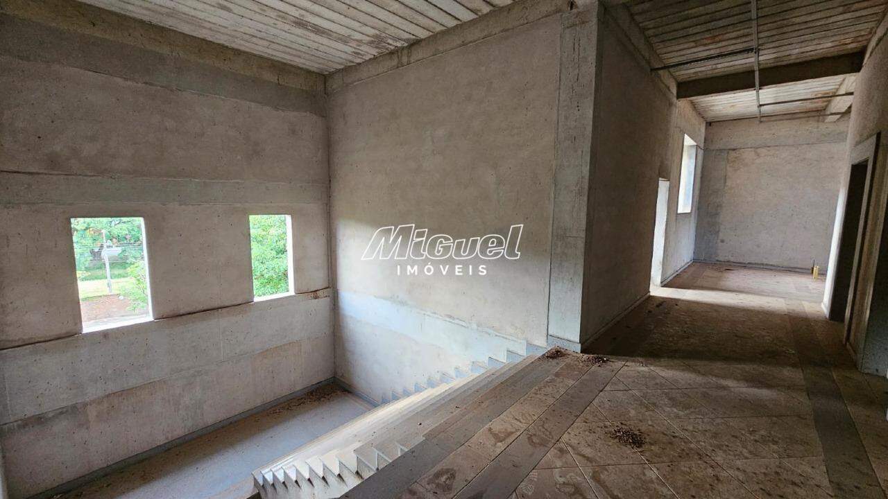 Prédio Comercial para aluguel no Vila Monteiro: 