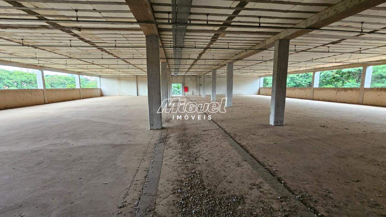Prédio Comercial para aluguel no Vila Monteiro: 