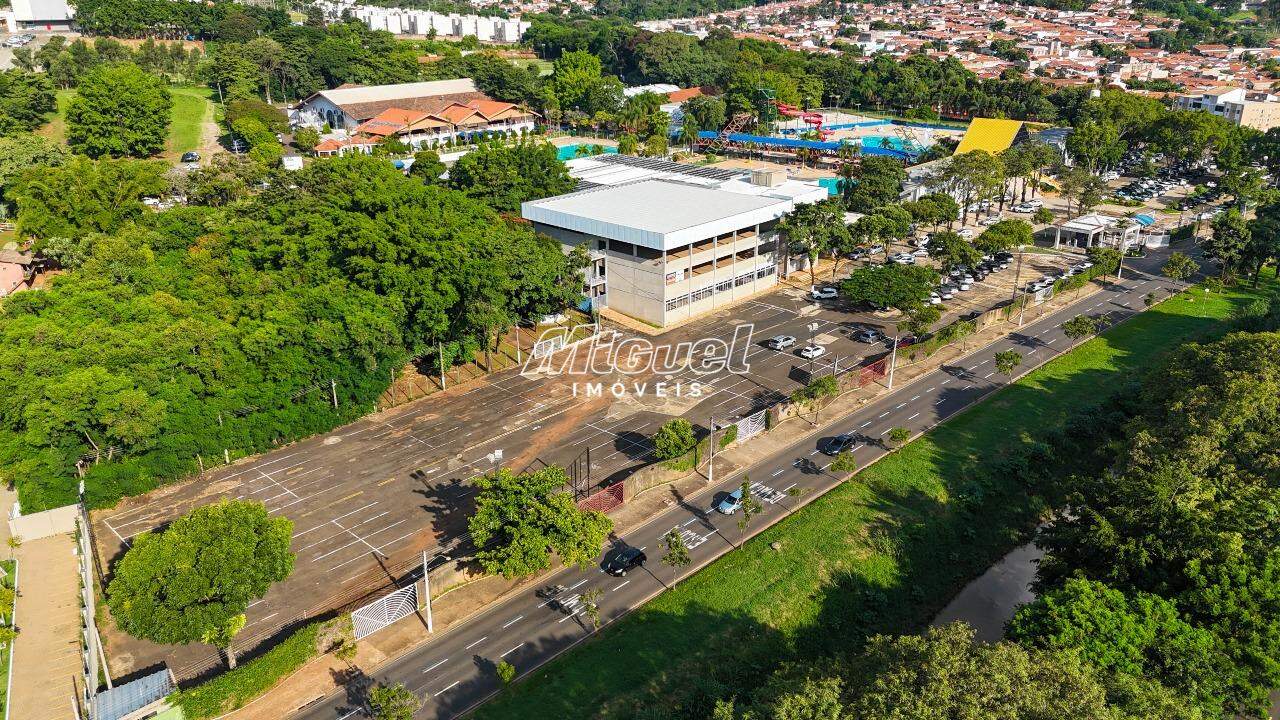 Prédio Comercial para aluguel no Vila Monteiro: 