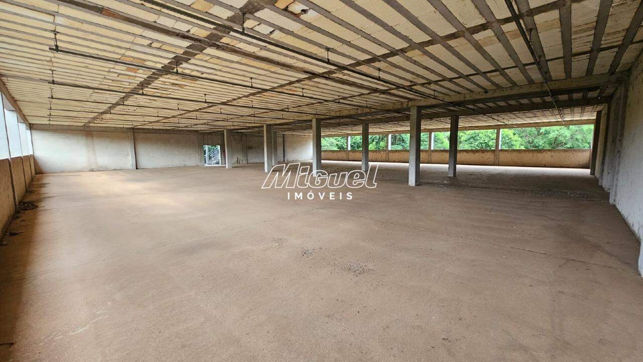 Prédio Comercial para aluguel no Vila Monteiro: 