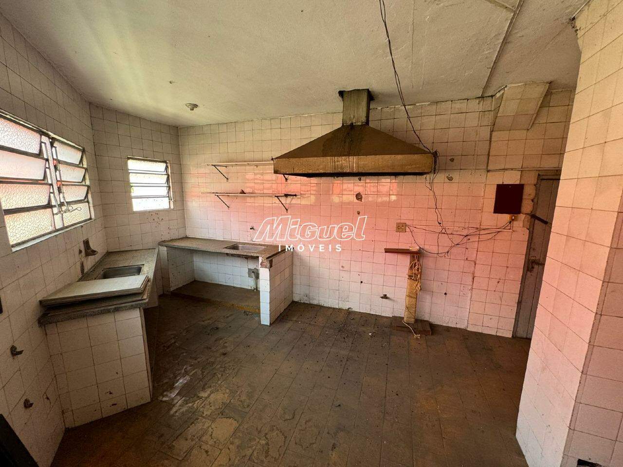 Casa Comercial, para aluguel, Vila Rezende - 4 quartos - Piracicaba/SP: 
