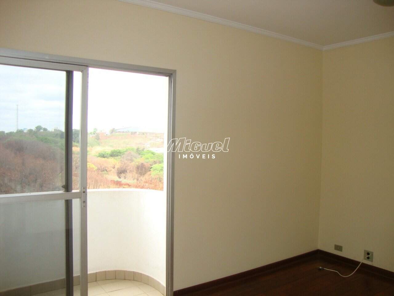 Apartamento, à venda, Jardim Caxambu - 3 quartos Condomínio Portal das Flores - Piracicaba/SP: