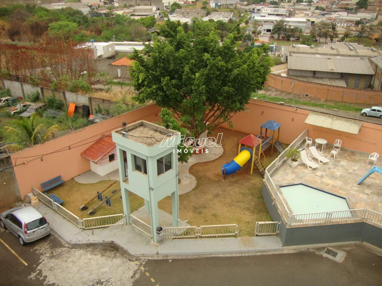 Apartamento, à venda, Jardim Caxambu - 3 quartos Condomínio Portal das Flores - Piracicaba/SP: