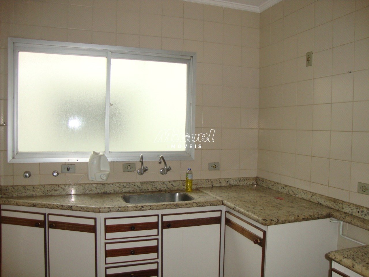 Apartamento, à venda, Jardim Caxambu - 3 quartos Condomínio Portal das Flores - Piracicaba/SP: