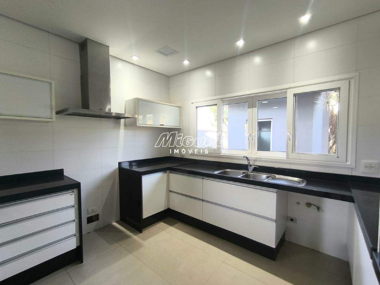 Casa em Condomínio, para aluguel, Unileste - 4 quartos Associação Residencial Jatobás - Piracicaba/SP: