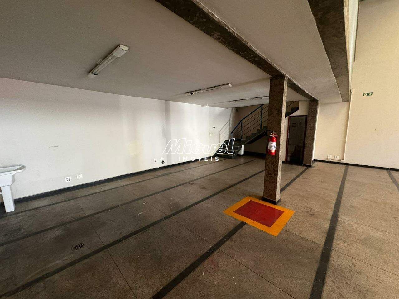 Prédio Comercial para aluguel no Piracicamirim: 