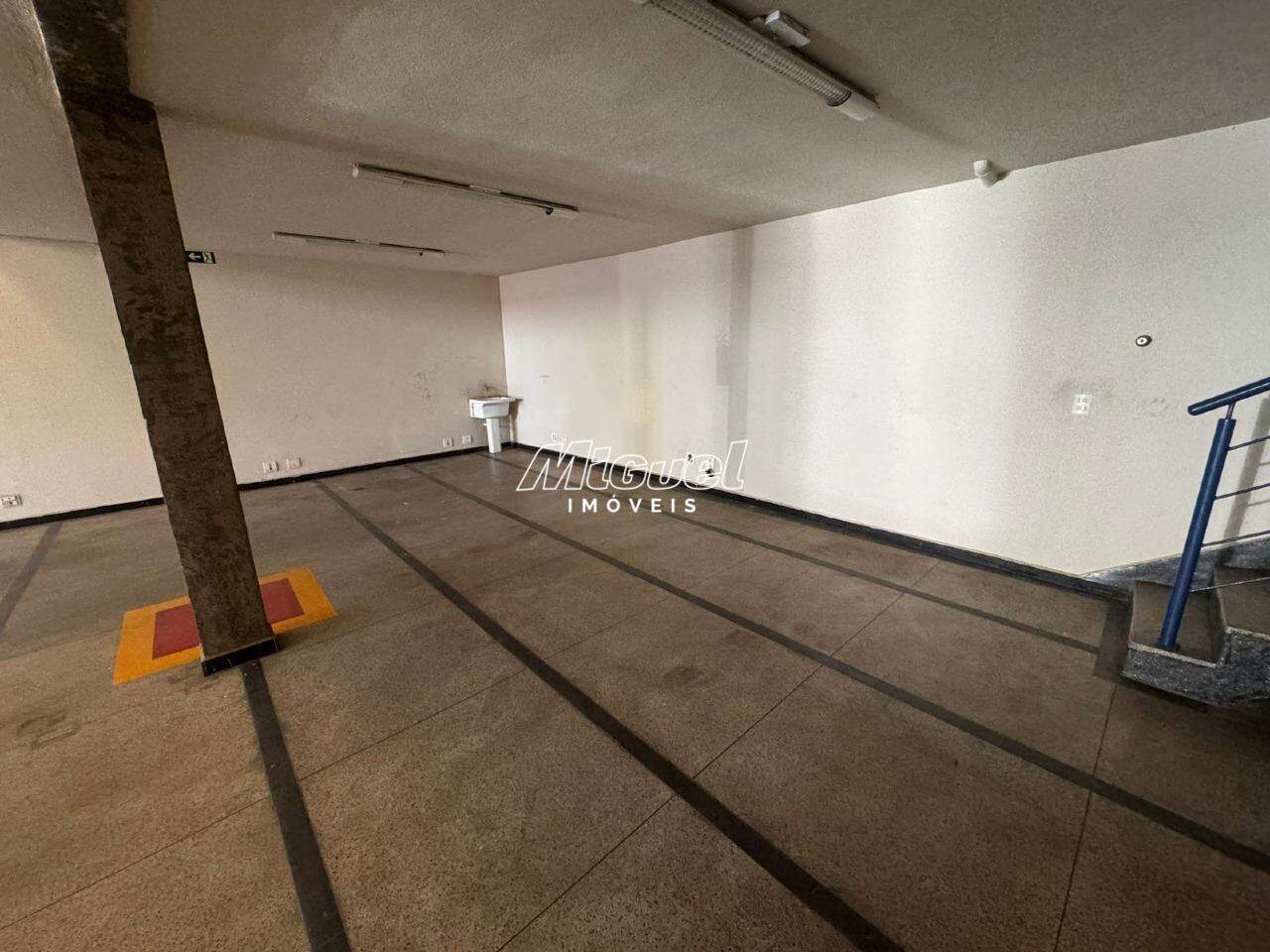 Prédio Comercial para aluguel no Piracicamirim: 