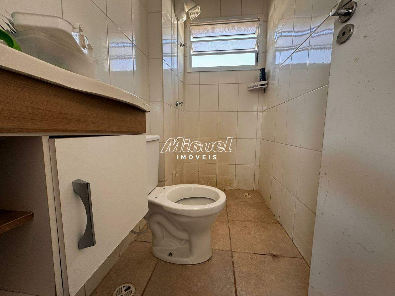 Casa em Condomínio para aluguel no Parque Piracicaba: 