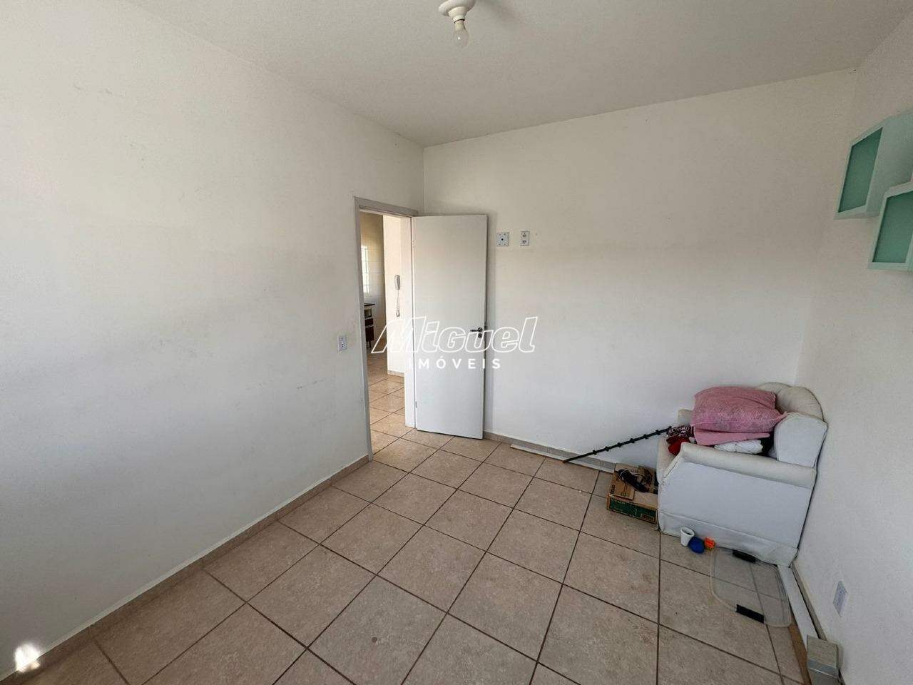 Casa em Condomínio para aluguel no Parque Piracicaba: