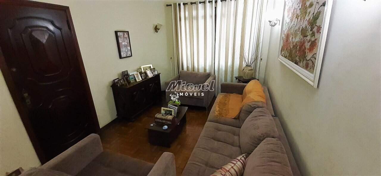 Casa, à venda, Centro - 4 quartos - Piracicaba/SP: 