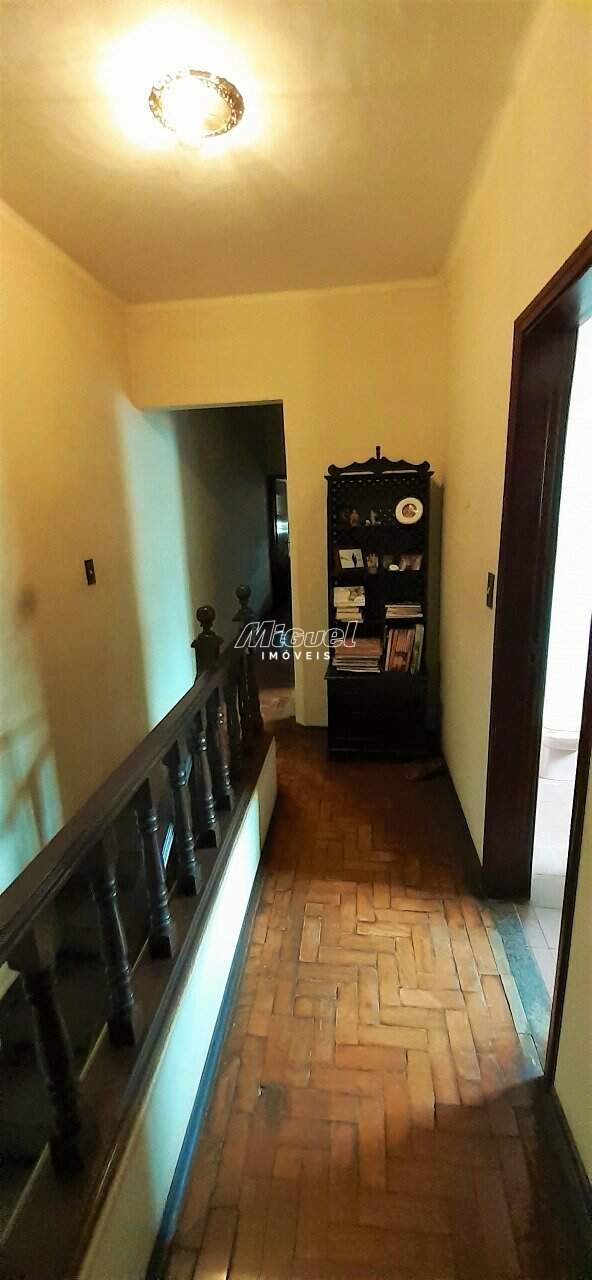 Casa, à venda, Centro - 4 quartos - Piracicaba/SP: 