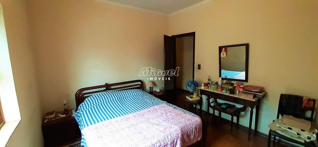 Casa, à venda, Centro - 4 quartos - Piracicaba/SP: 