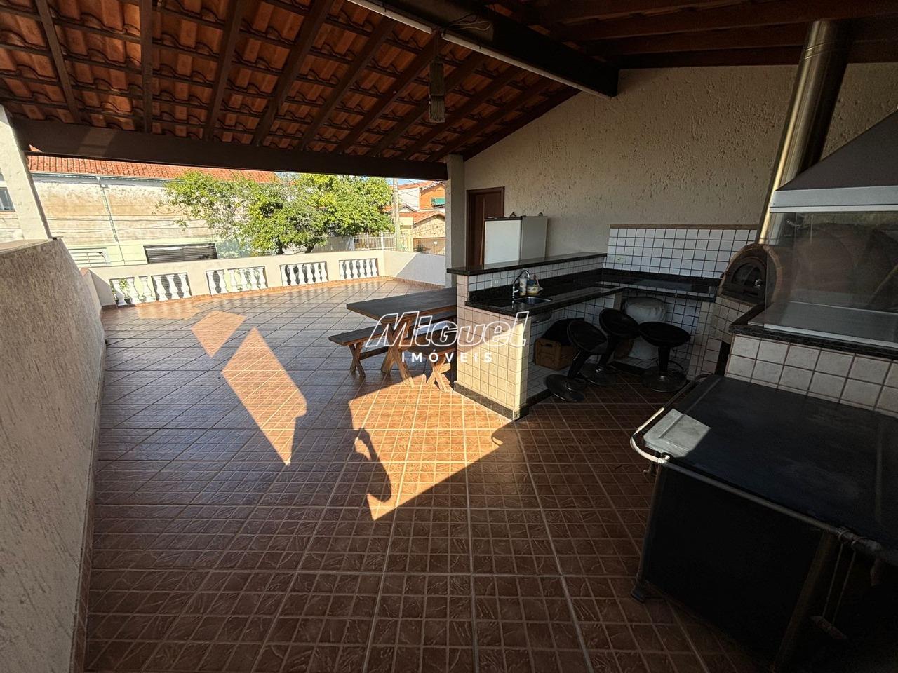 Casa à venda no Jardim Noiva da Colina: 