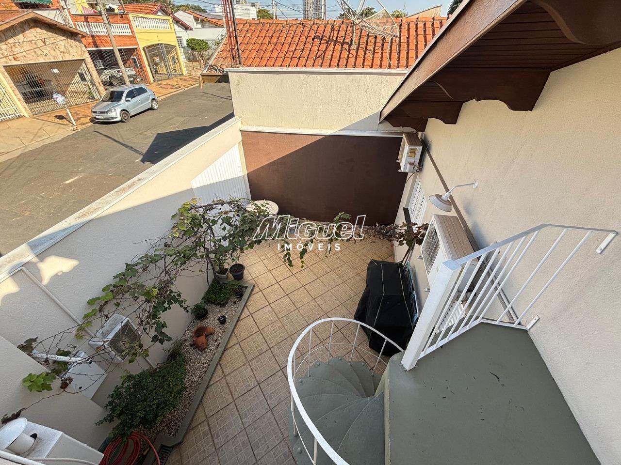 Casa à venda no Jardim Noiva da Colina: 