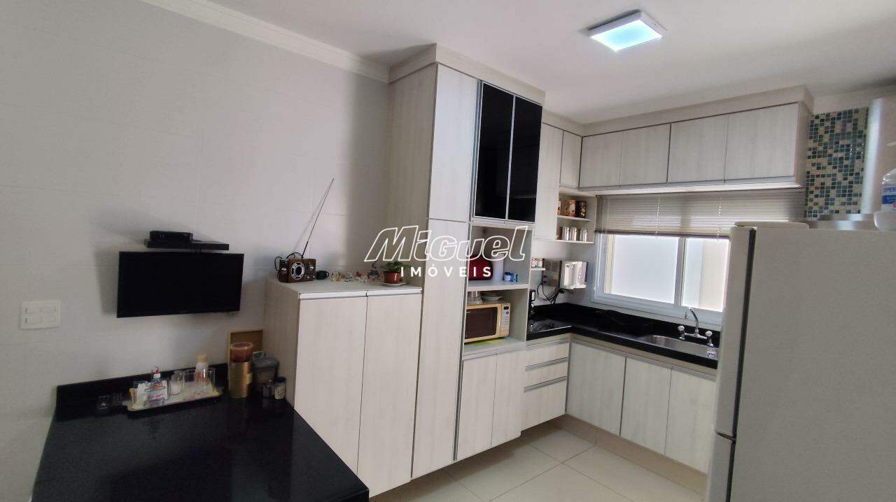 Casa em Condomínio à venda no Nova Pompeia: 