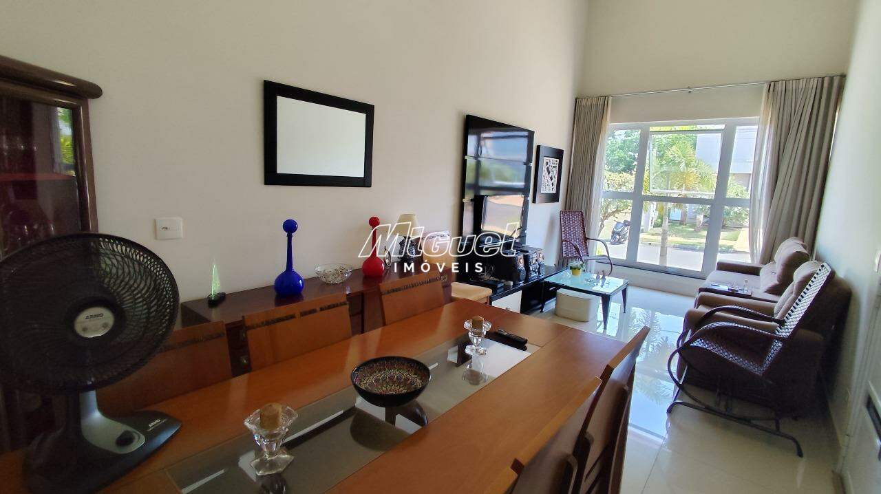 Casa em Condomínio à venda no Nova Pompeia: