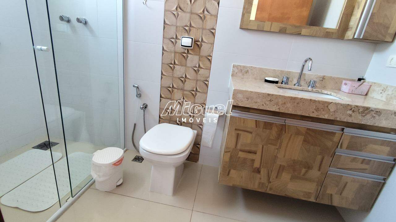 Casa em Condomínio à venda no Nova Pompeia: 