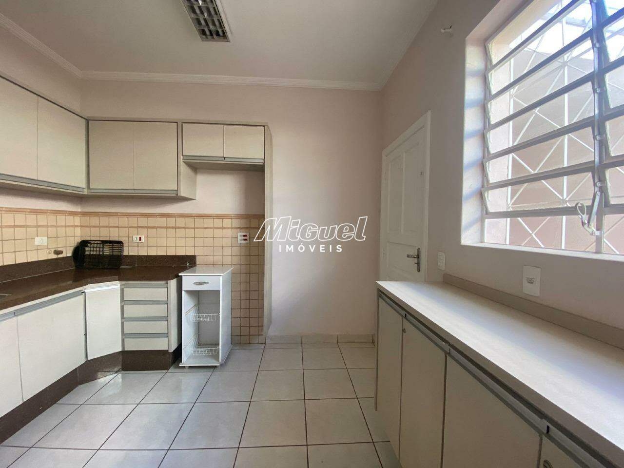 Casa Comercial, para aluguel, Vila Rezende - 5 quartos - Piracicaba/SP: 