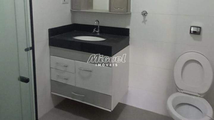 Salão Comercial para aluguel no Piracicamirim: 