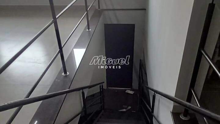Salão Comercial para aluguel no Piracicamirim: 
