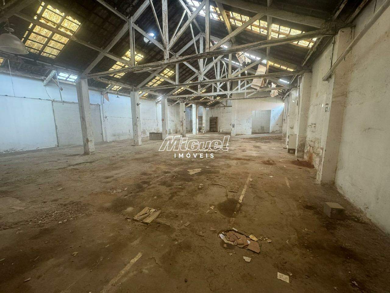 Salão Comercial, para aluguel, Cidade Alta - - Piracicaba/SP: