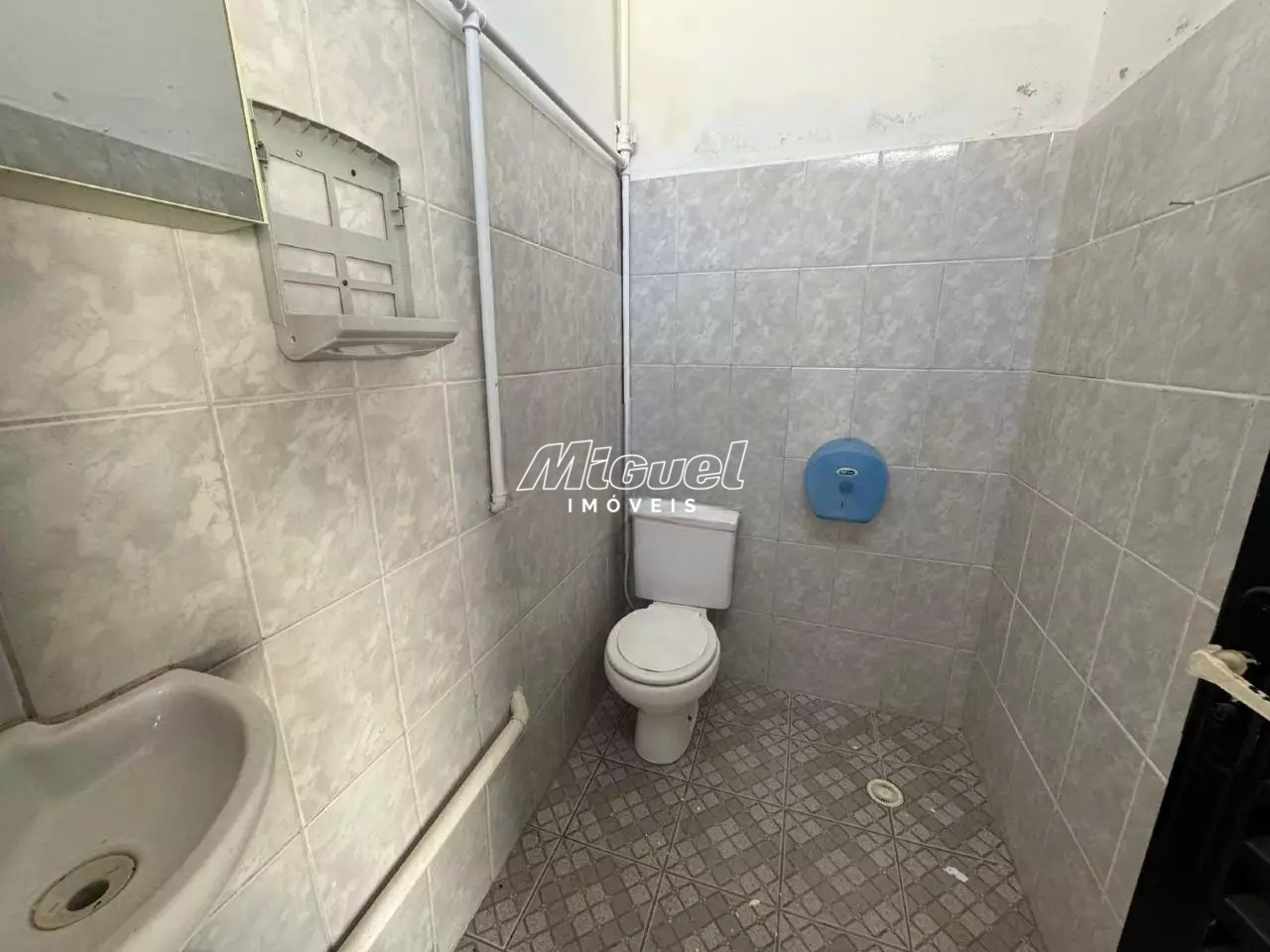 Salão Comercial, para aluguel, Vila Rezende - - Piracicaba/SP: 