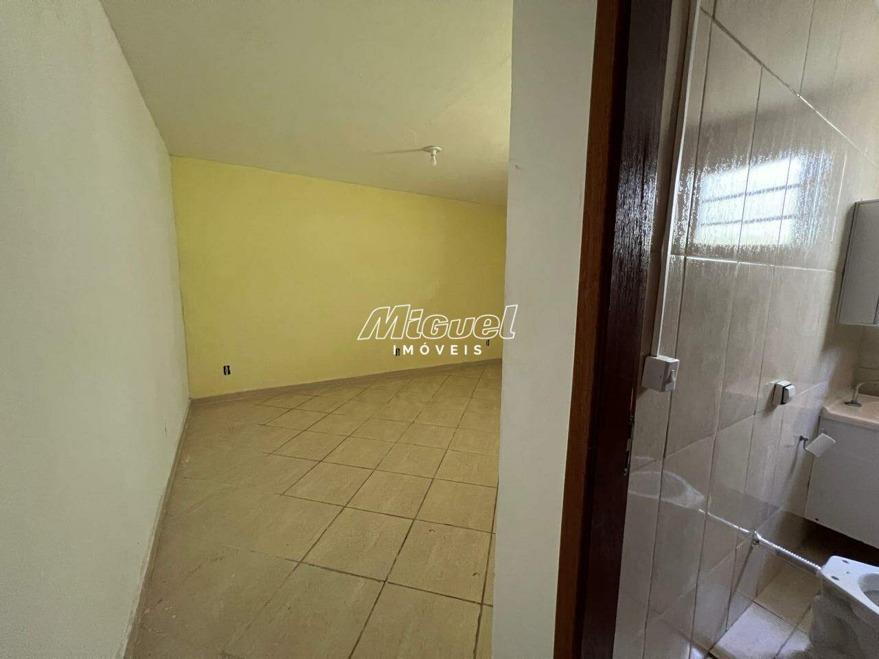 Casa à venda no Jardim Bartira (Tupi): 