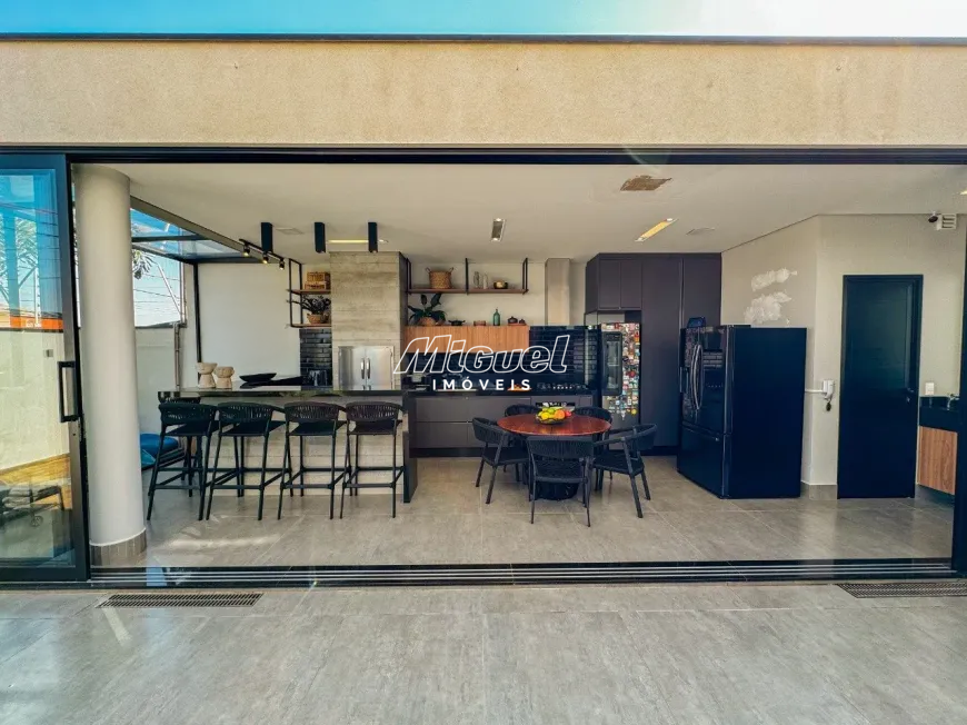 Casa à venda no Parque Santa Cecília: 