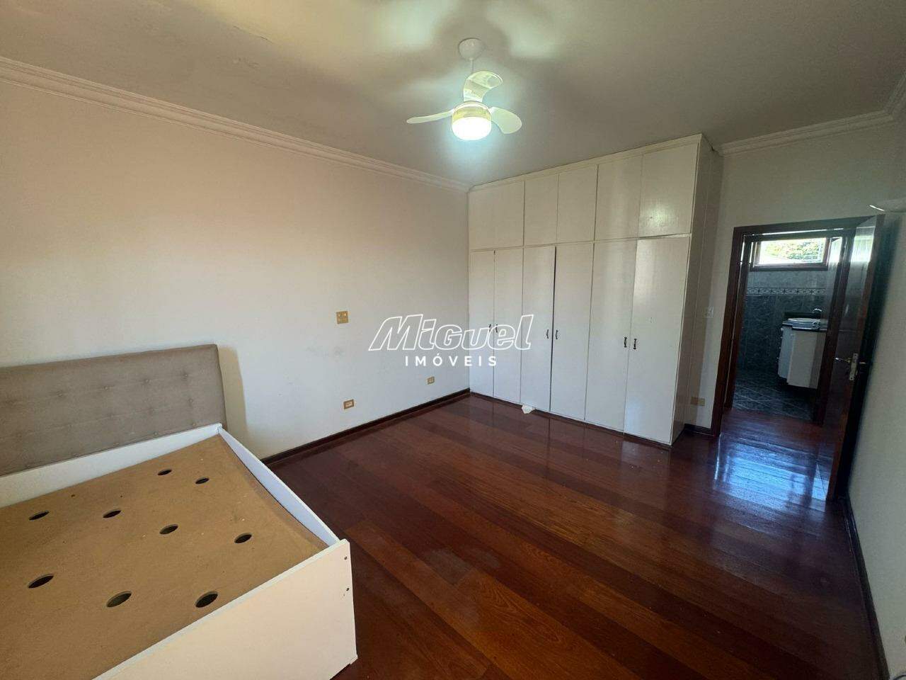 Casa em Condomínio, Área Total 573,29m² para aluguel, Terras de Piracicaba III - Piracicaba 4 quartos Condomínio Terras de Piracicaba III : 